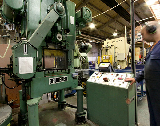 Metal Pressing Machine